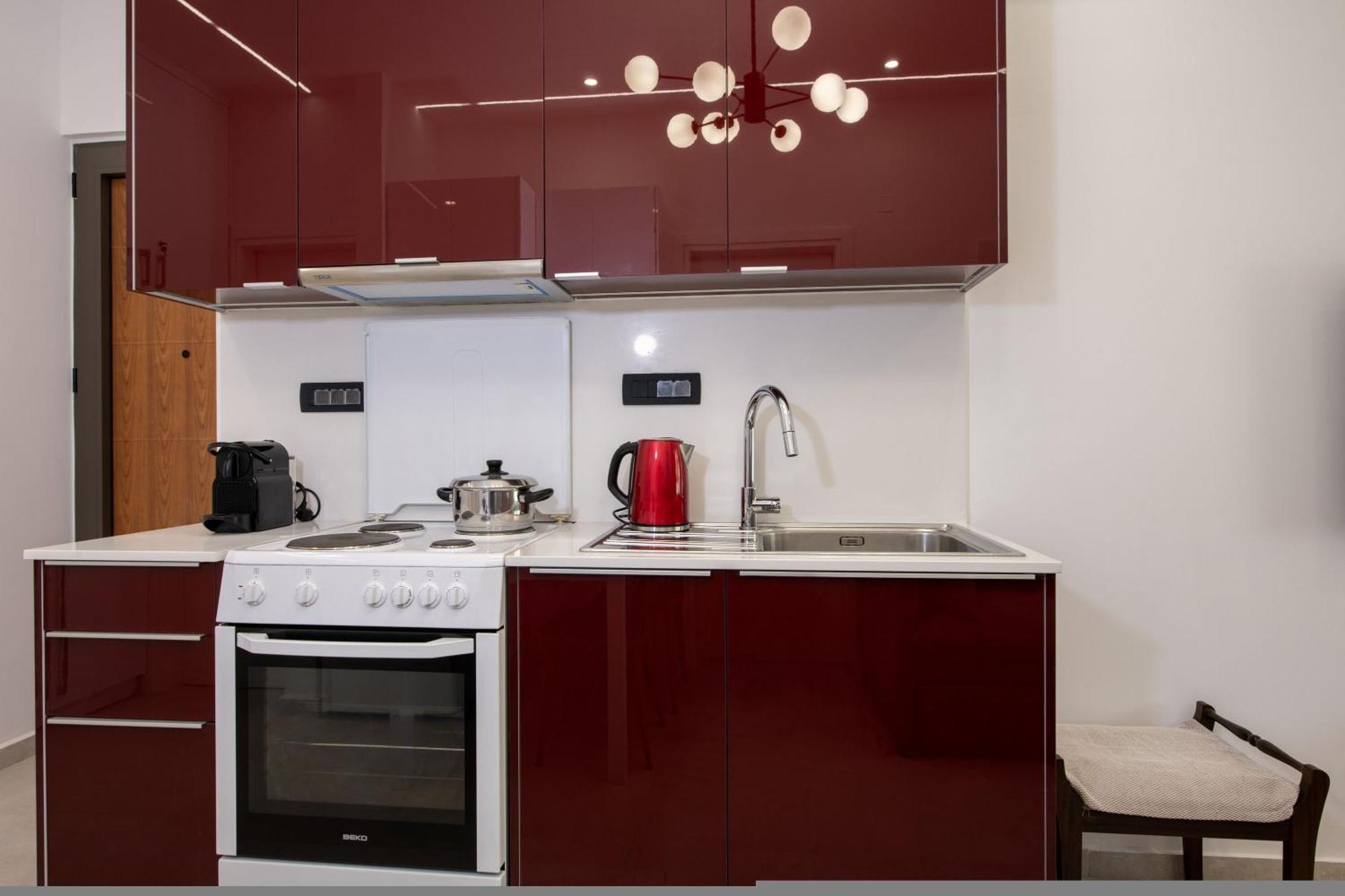 Cherry Central Luxury Suites La Canea Esterno foto