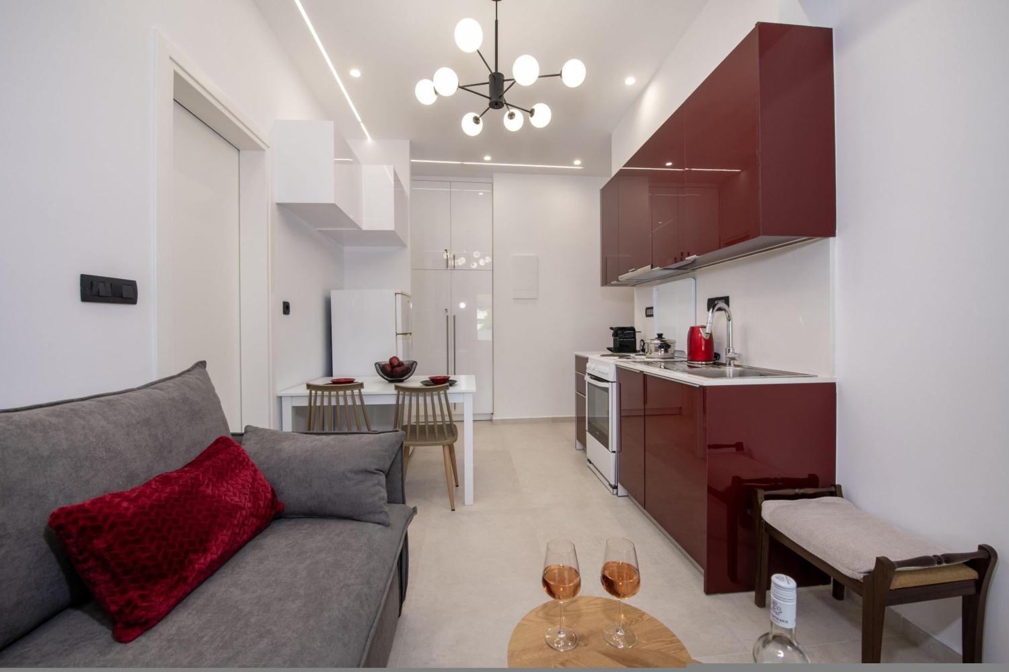 Cherry Central Luxury Suites La Canea Esterno foto