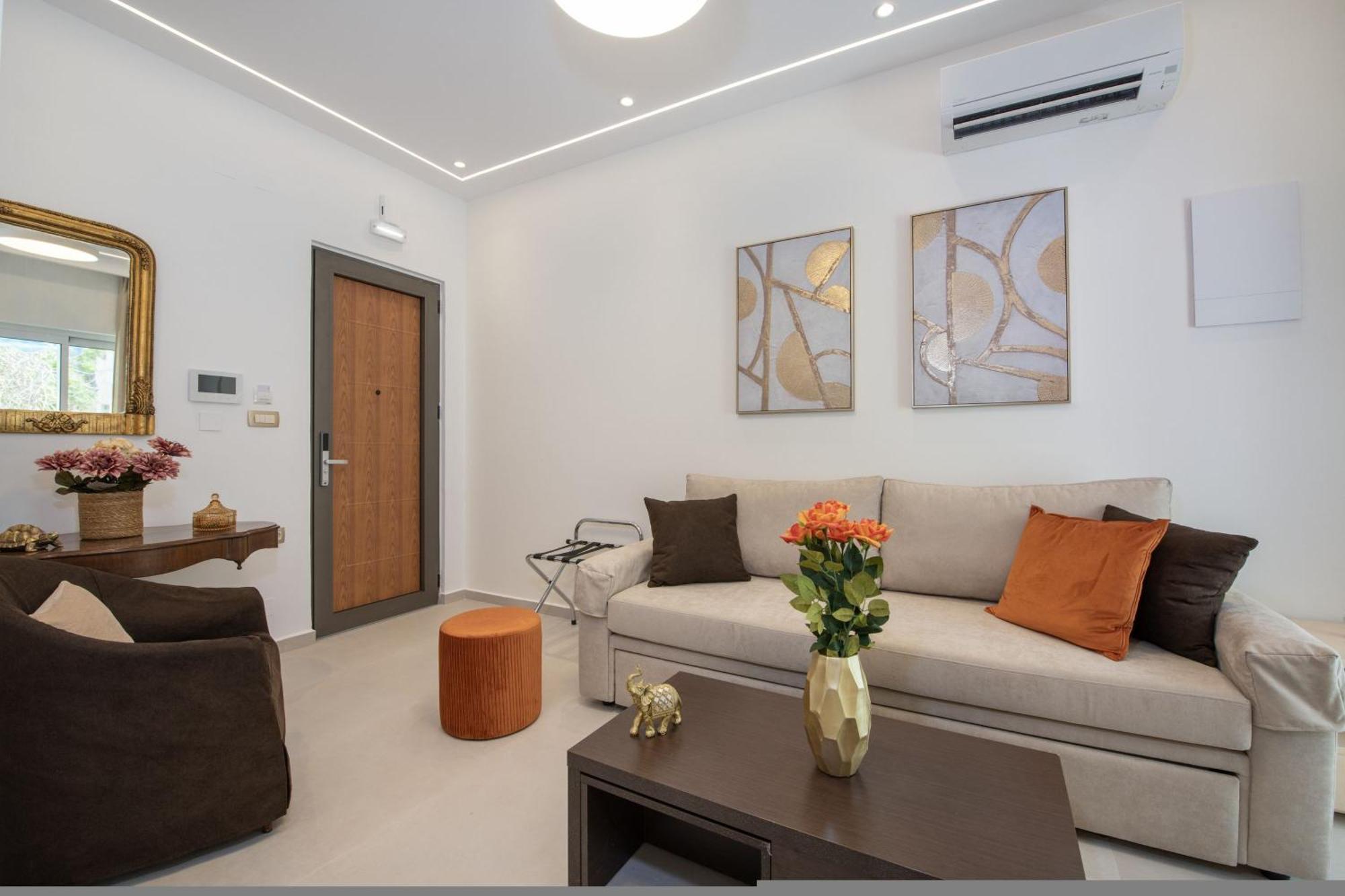 Cherry Central Luxury Suites La Canea Esterno foto