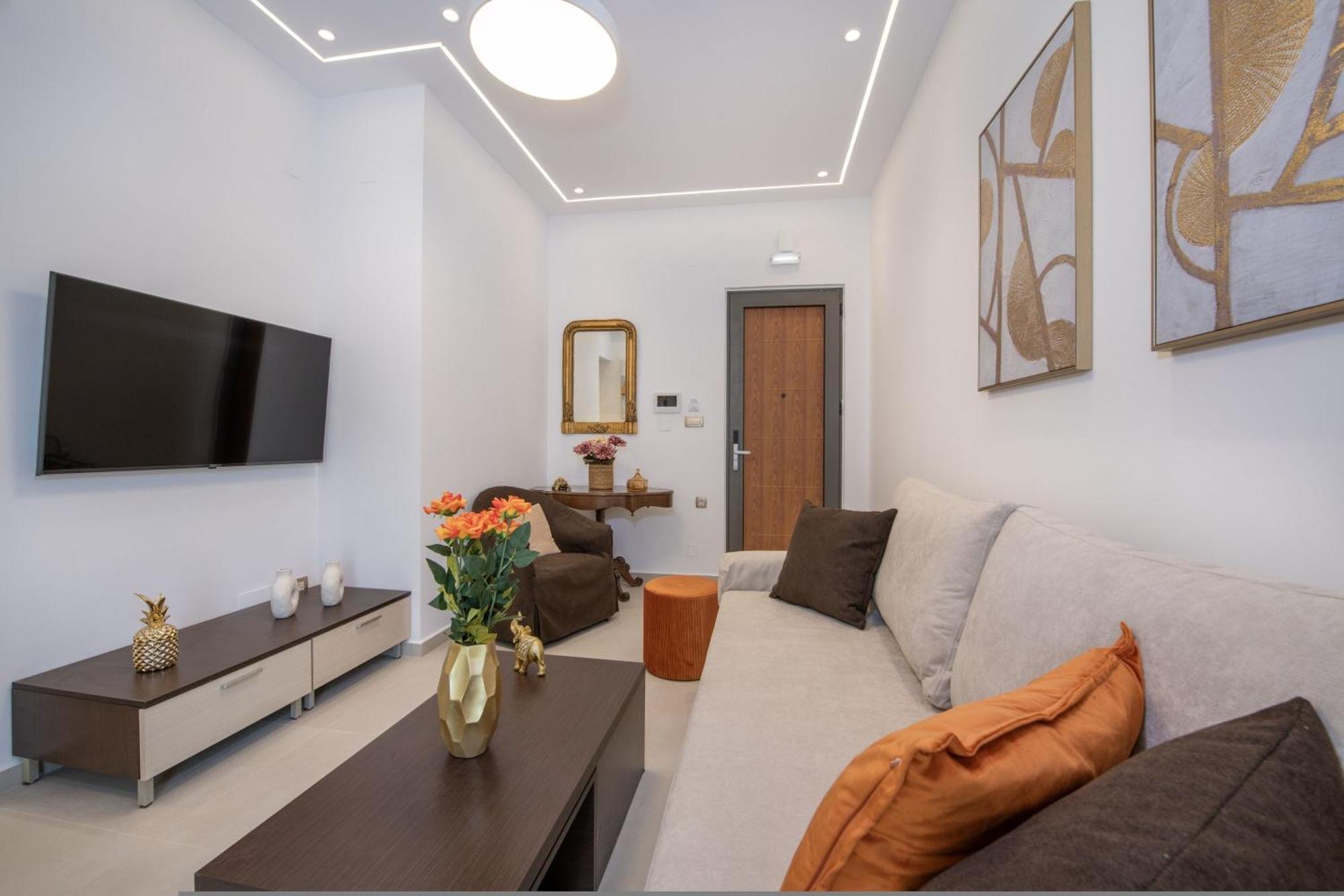 Cherry Central Luxury Suites La Canea Esterno foto